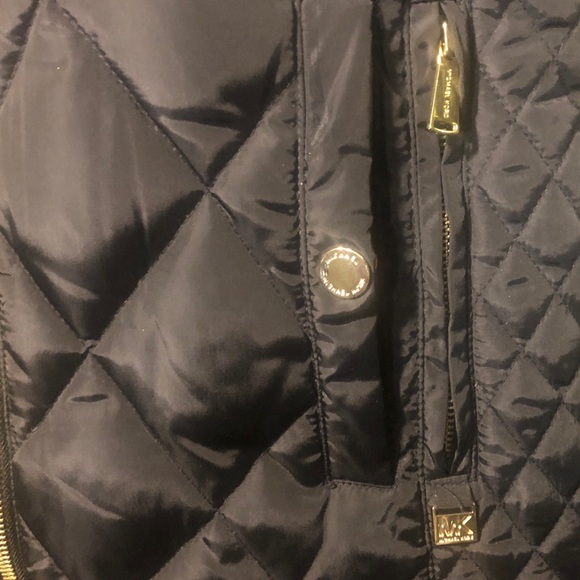 Woman’s Michael Kors Black Jacket - Picture 2 of 6